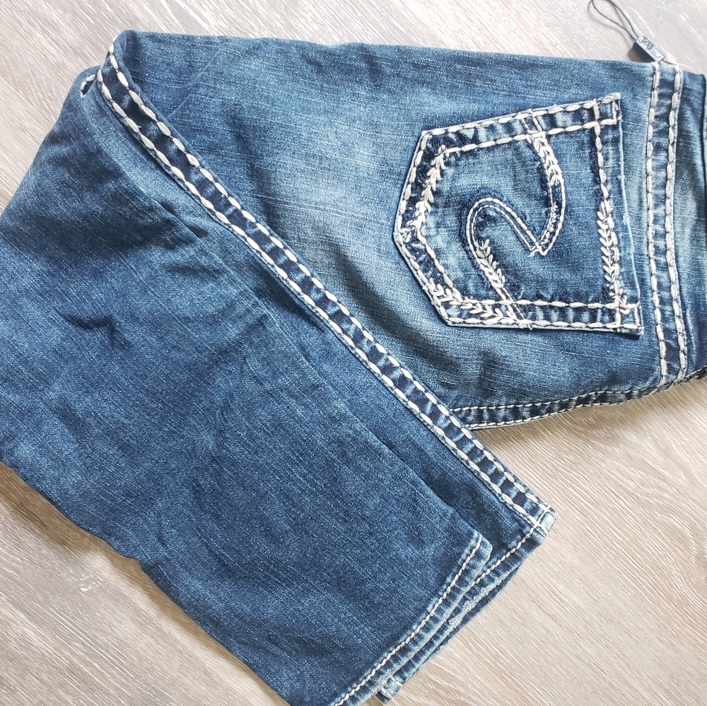 Silver Brand Capris..  New With a piece of tag 🙈